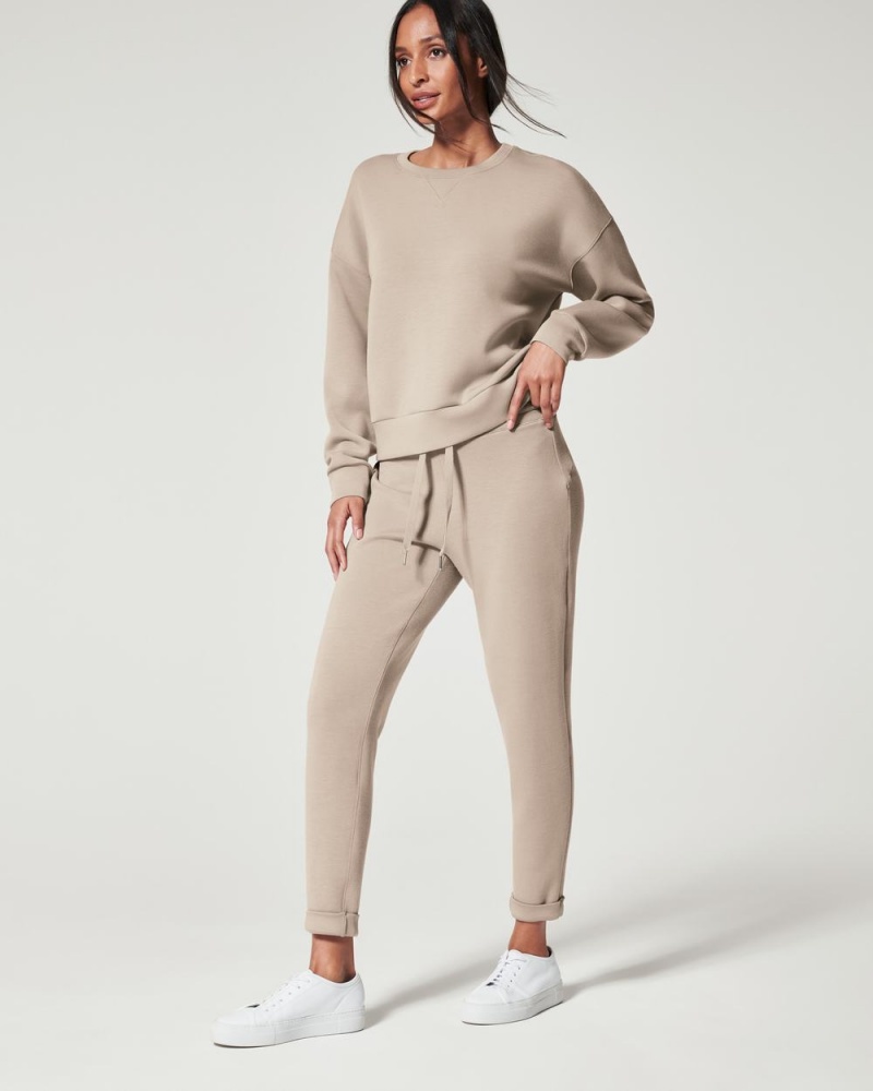 Beige Spanx AirEssentials Tapered Pant | SCLPK-9358