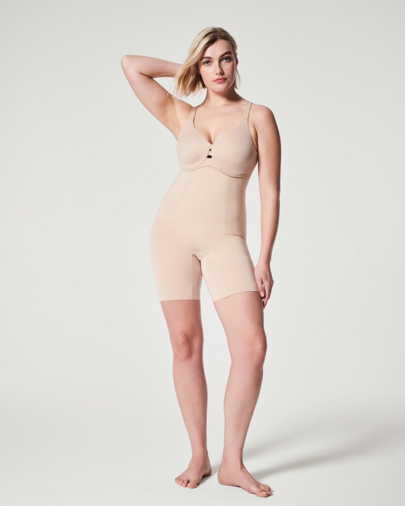 Beige Spanx OnCore High-Waisted Mid-Thigh Short | BLEUW-1704