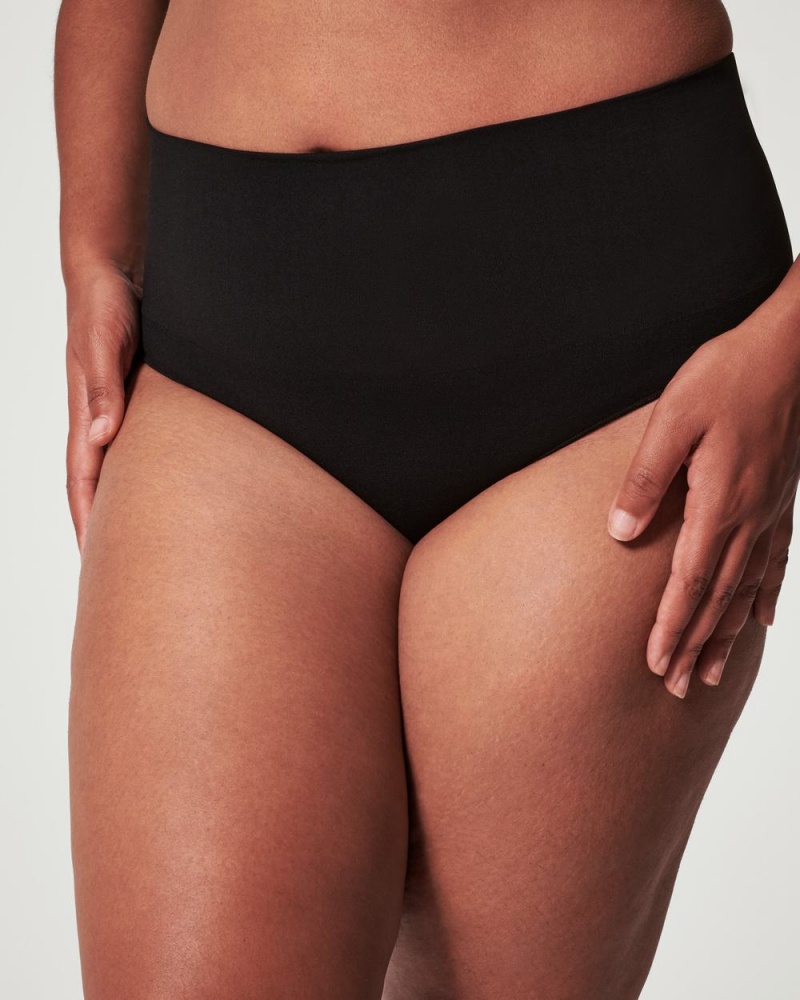 Black Spanx EcoCare Seamless Shaping Thong | OWMXK-6253