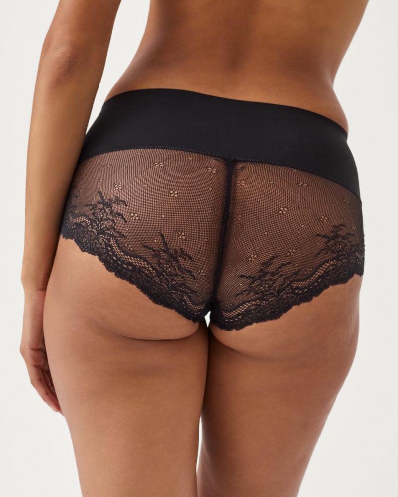 Black Spanx Undie-tectable® Lace Hi-Hipster Panty | SNTZC-4703