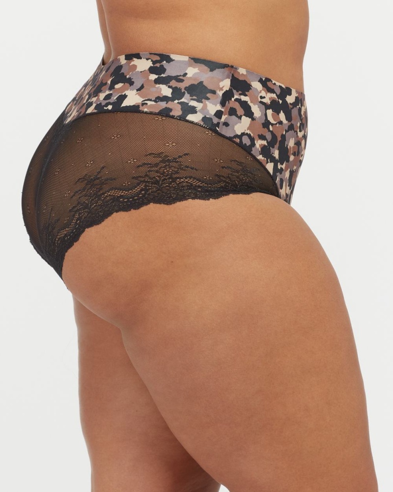 Brushed Collage Neutral Spanx Undie-tectable® Lace Hi-Hipster Panty | CDLBJ-4598