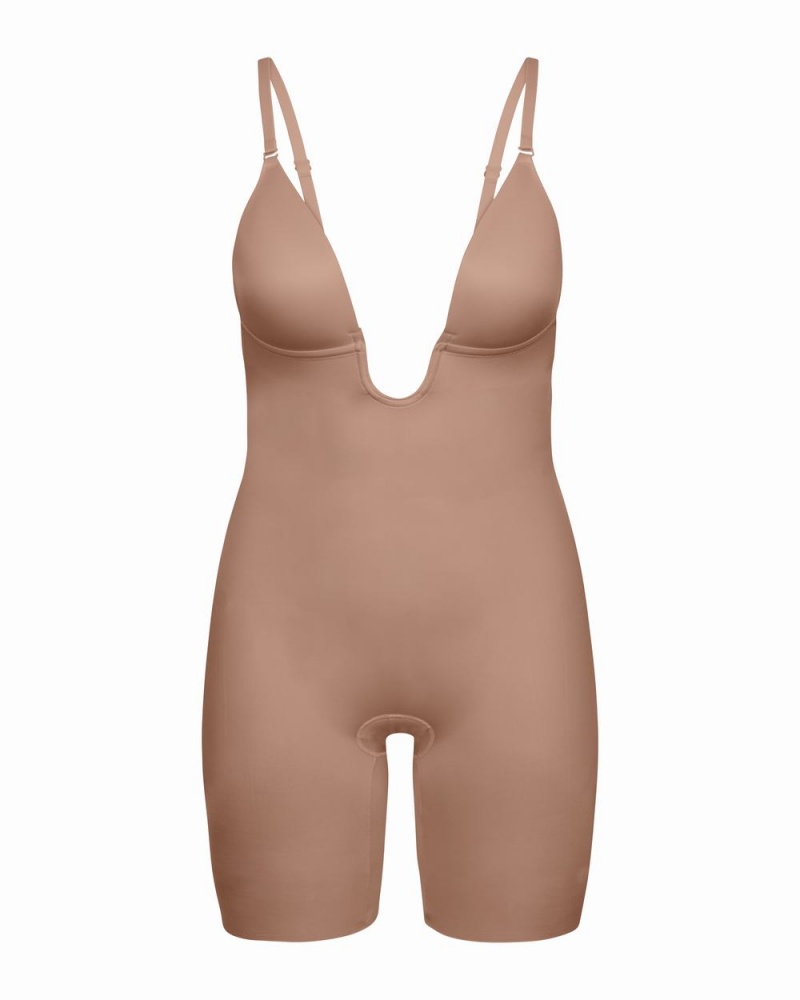 Cafe Au Lait Spanx Suit Your Fancy Plunge Low-Back Mid-Thigh Bodysuit | EFOAQ-5742