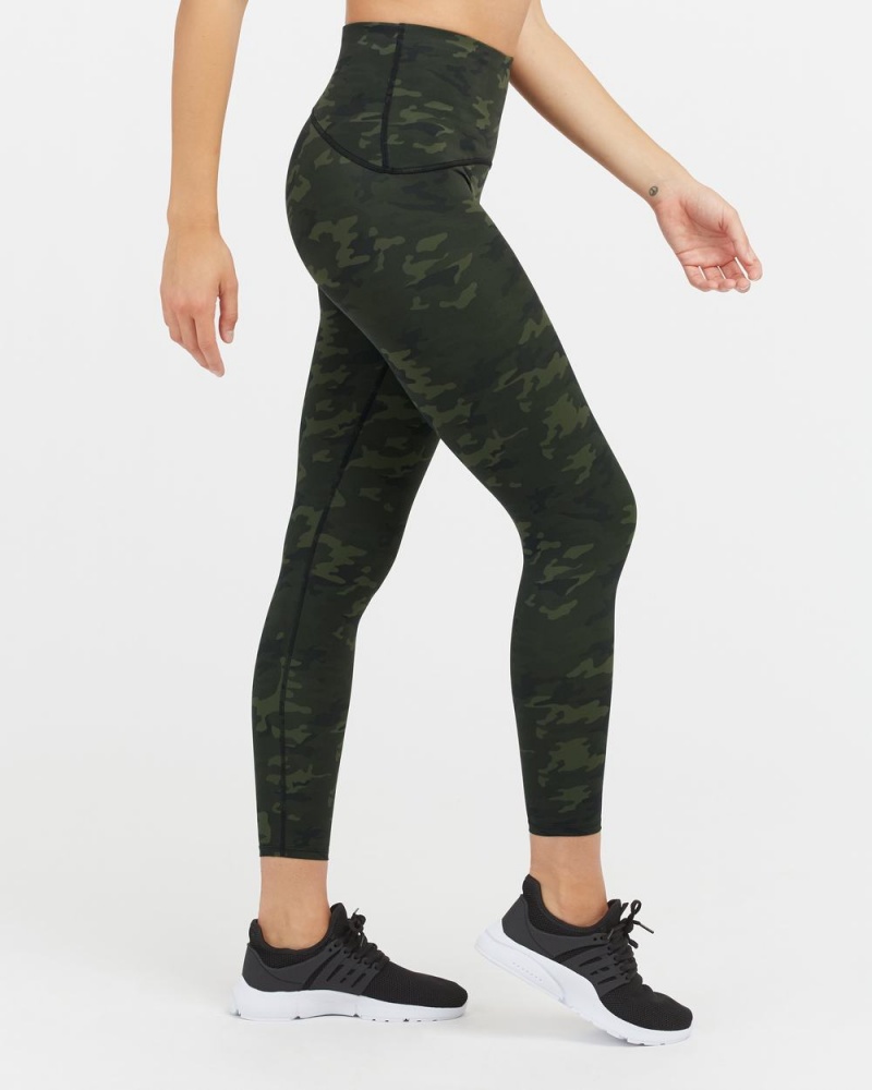 Green Camo Spanx Booty Boost® Active Camo 7/8 Leggings | MYANE-9032