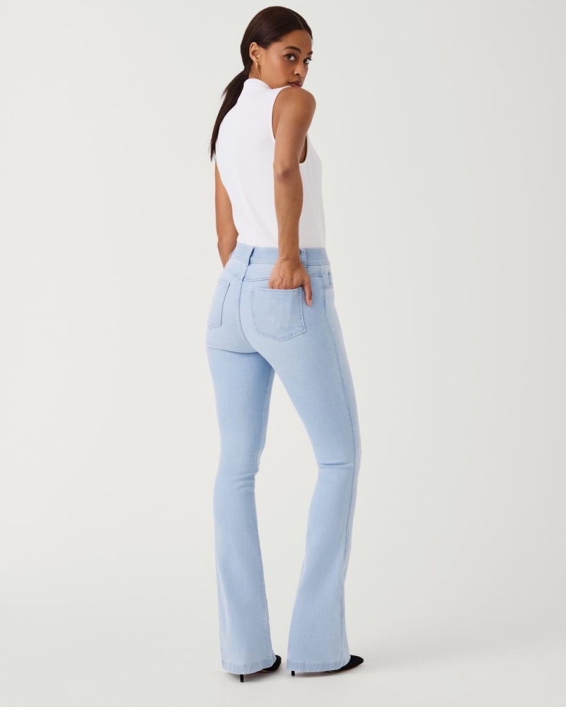 Light Wash Spanx Flare Jeans | EOULT-7650