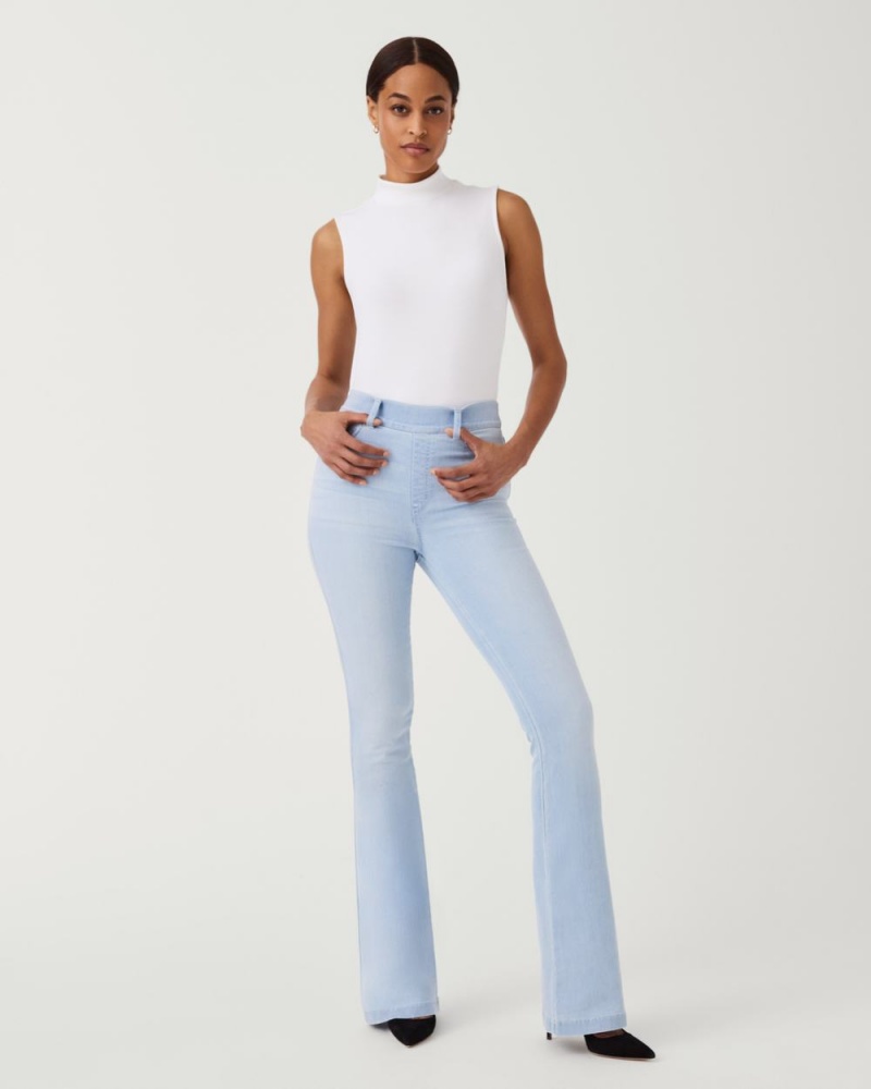 Light Wash Spanx Flare Jeans | EOULT-7650