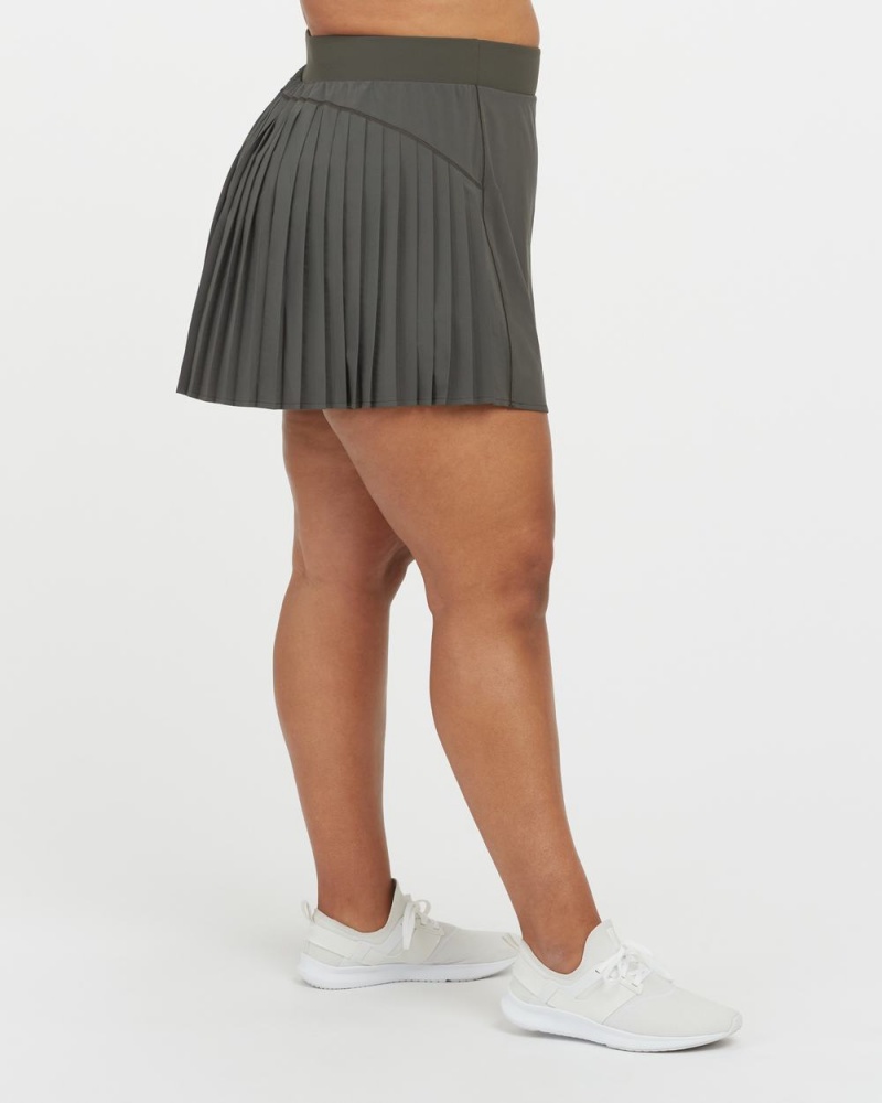 Olive Spanx The Get Moving Pleated Skort, 14