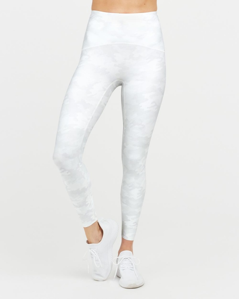 White Camo Spanx Booty Boost® Active Camo 7/8 Leggings | QRBUY-9023