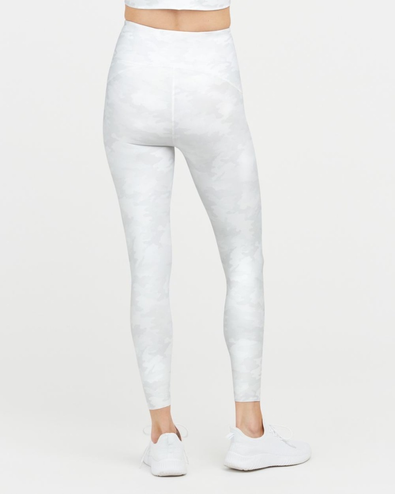 White Camo Spanx Booty Boost® Active Camo 7/8 Leggings | QRBUY-9023