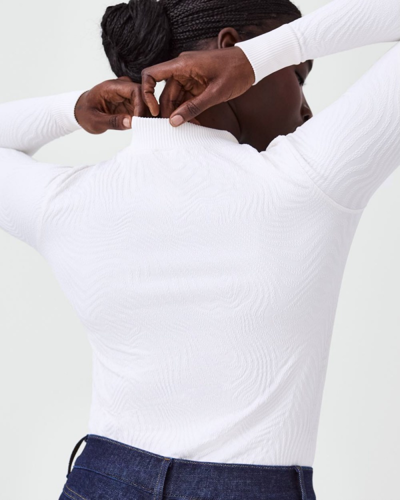 White Spanx Seamless Swirl Long Sleeve Shirt | IODVY-8537