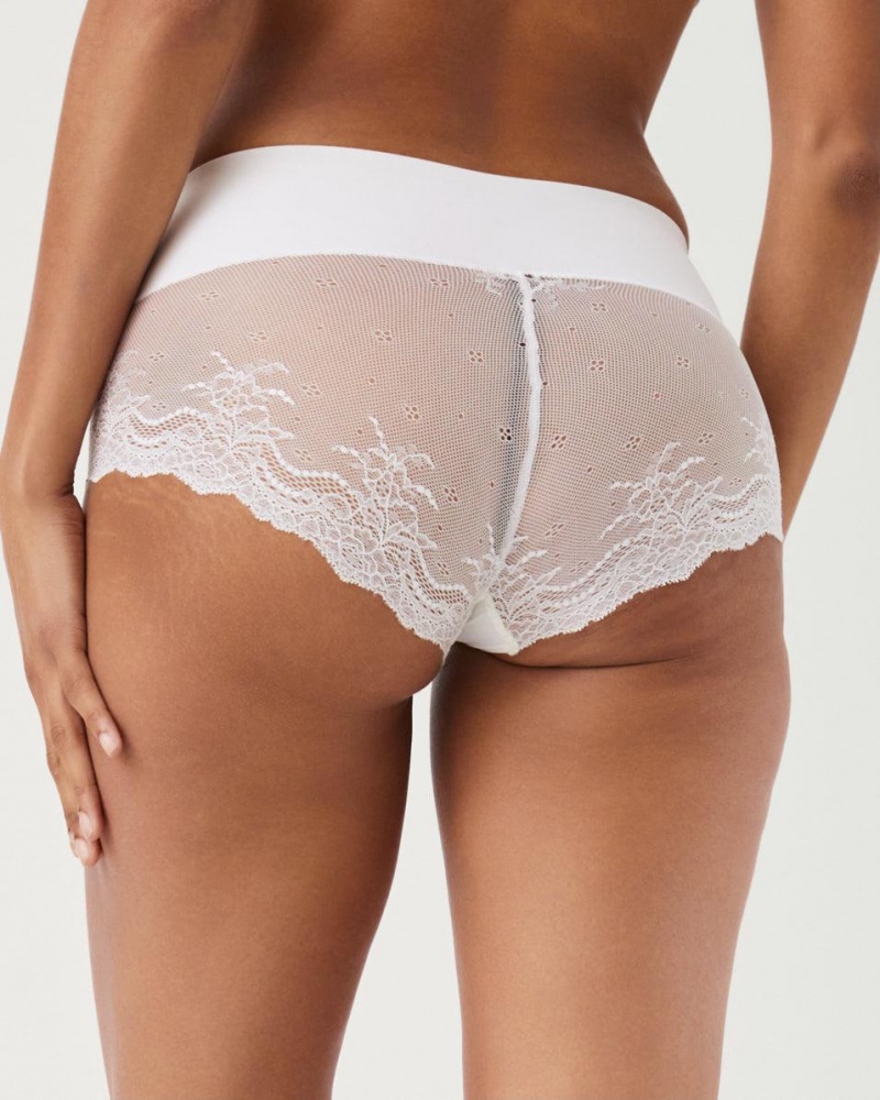 White Spanx Undie-tectable® Lace Hi-Hipster Panty | ACMWR-2537